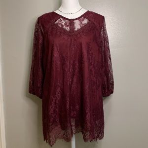 Andree by Unit lace top NWT size medium